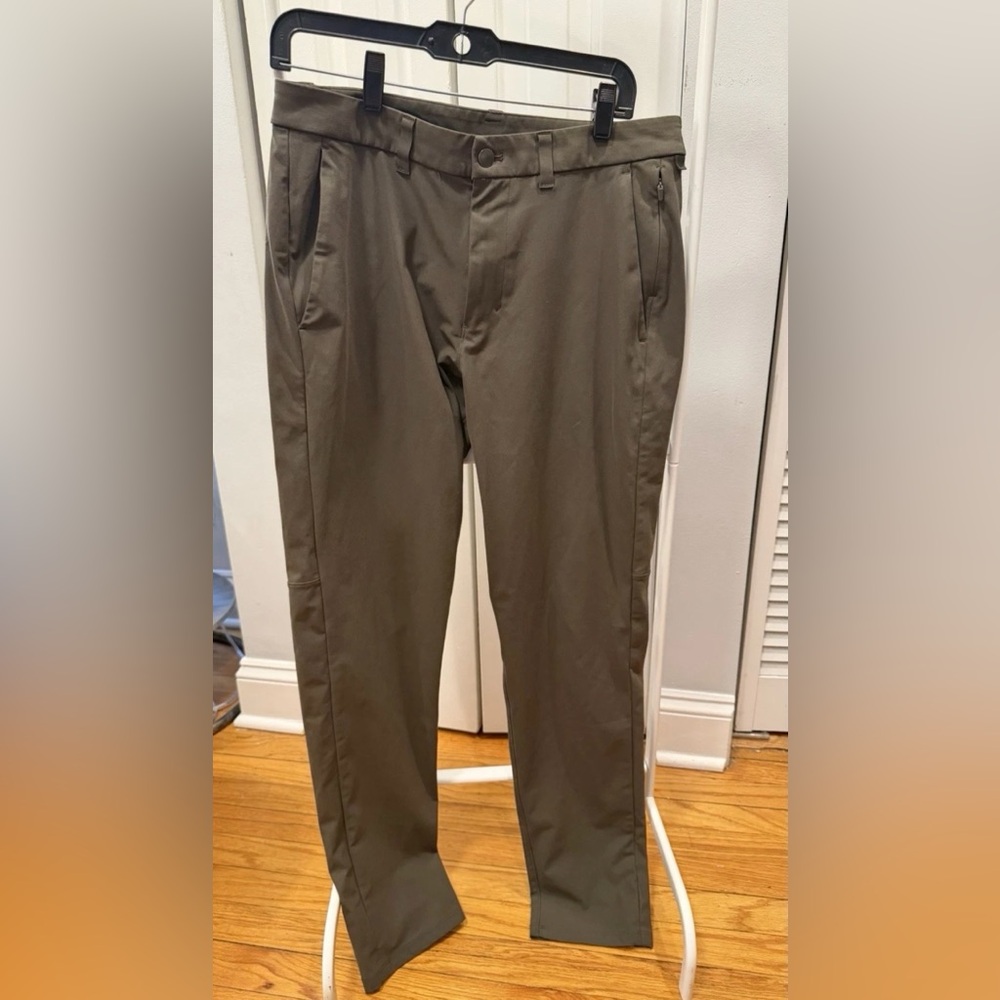Lululemon ABC Classic-Fit Trousers Pants Chinos Warpstreme Size 32 Gator Green